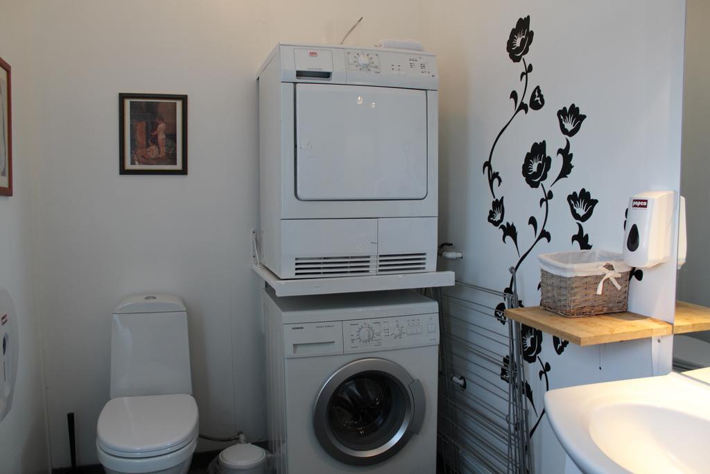 Lonsa Guesthouse Акурейри Экстерьер фото