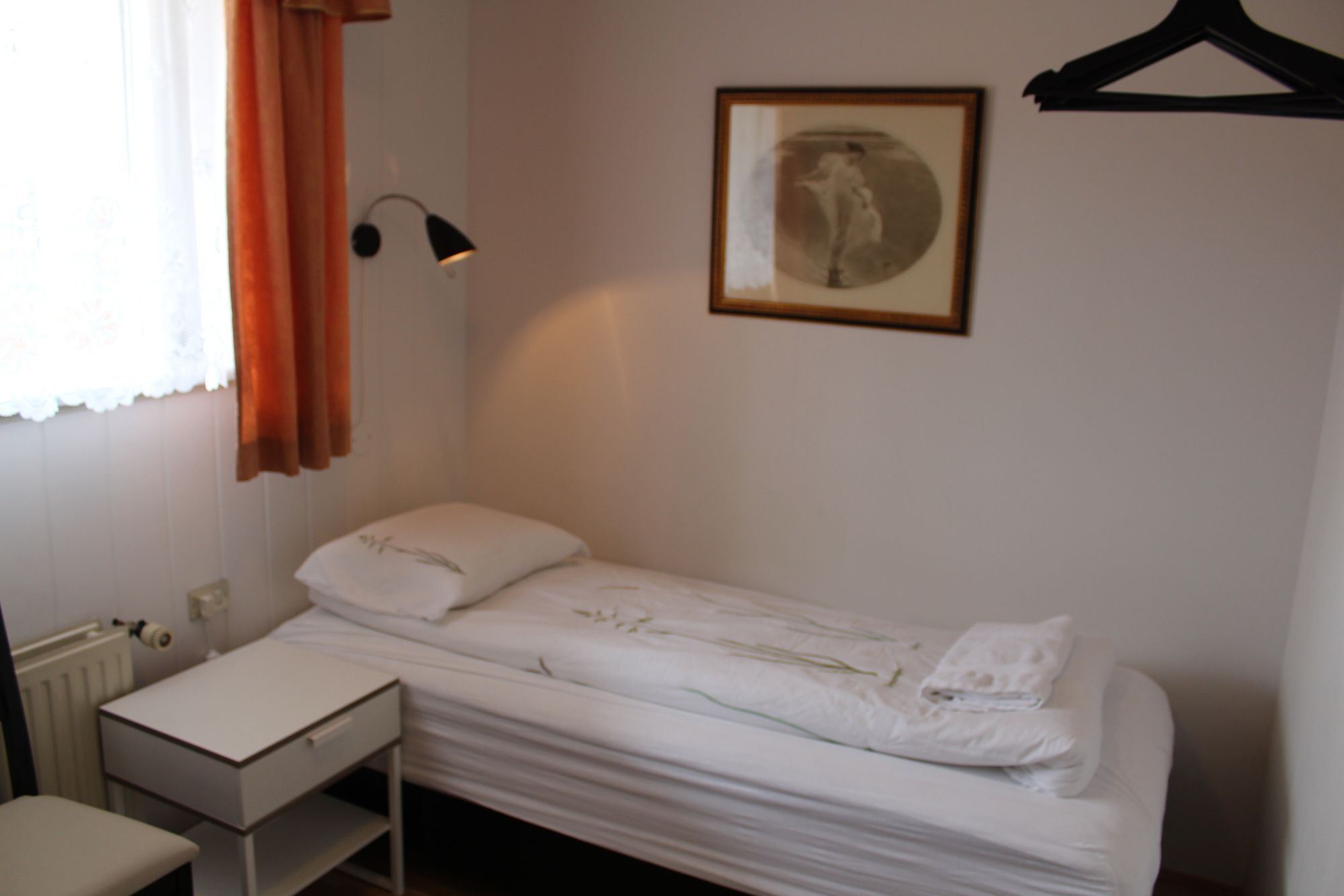 Lonsa Guesthouse Акурейри Экстерьер фото